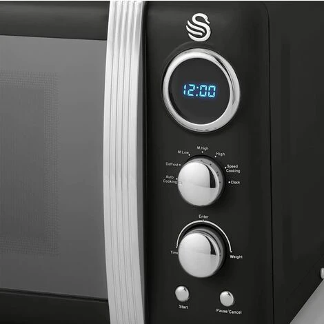 Swan Retro 800W LED Digital Microwave Black - Image 5